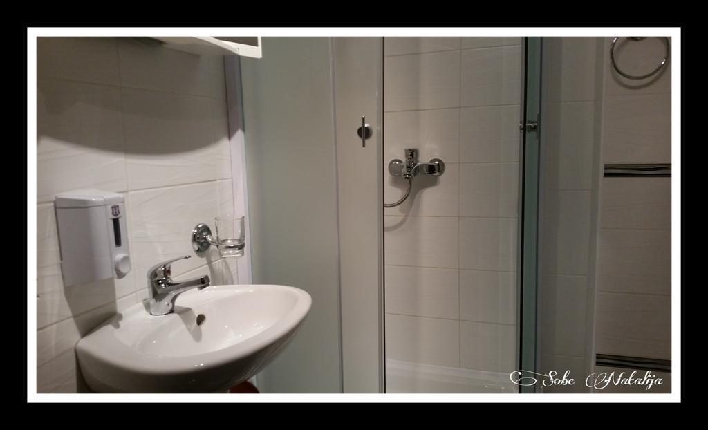 Hotel Smjestaj Natalija à Osijek Chambre photo